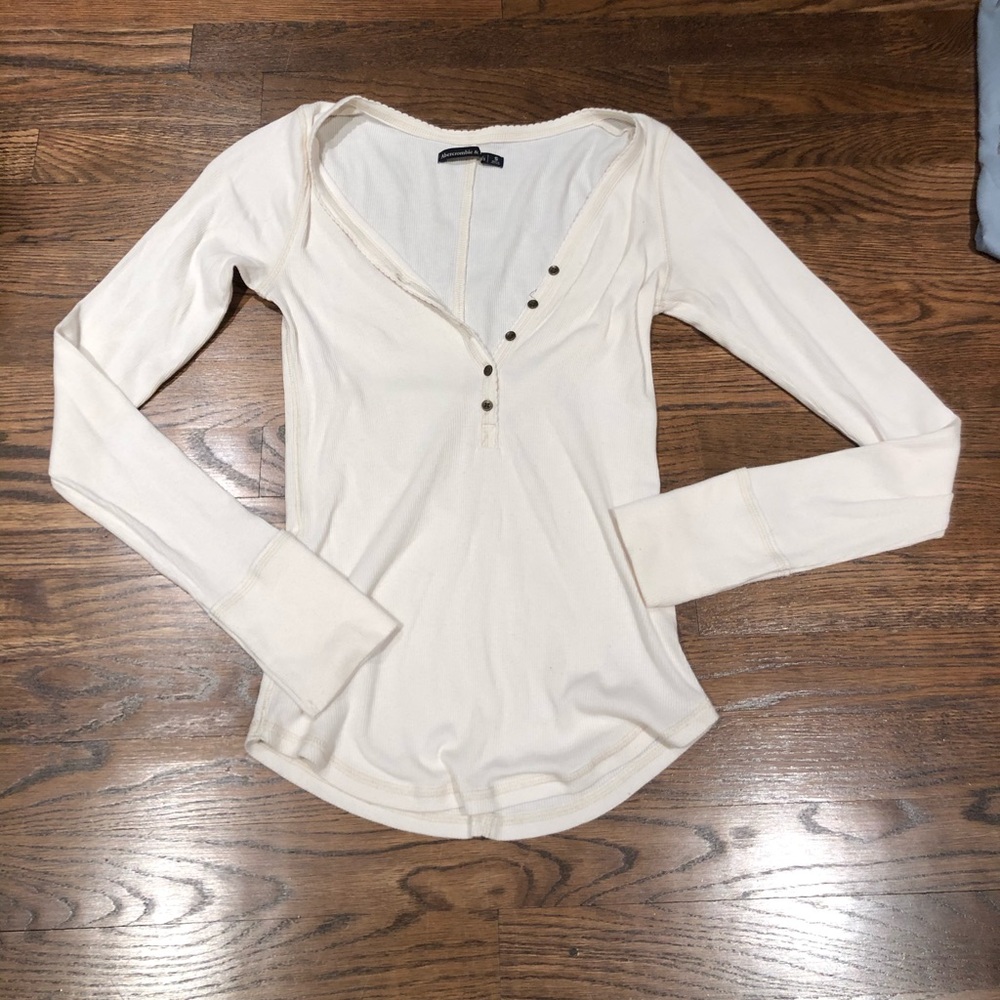White long sleeve shirt